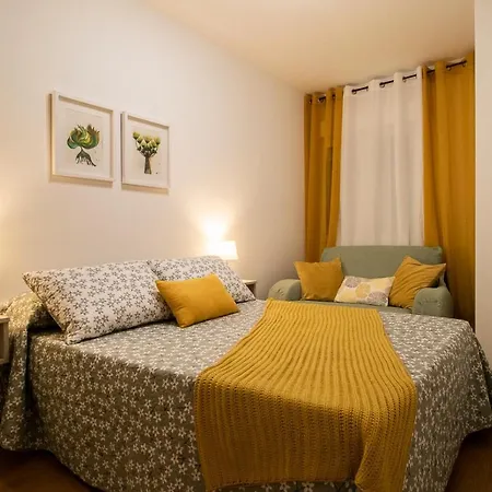 O Sete Dos Soportais Lägenhet Pontevedra